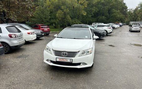 Toyota Camry, 2011 год, 1 700 000 рублей, 2 фотография