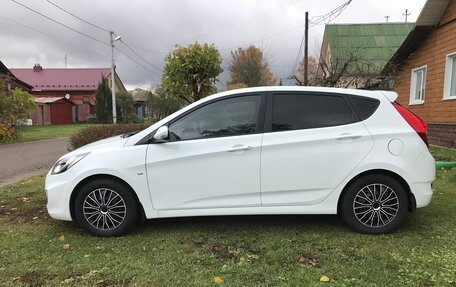 Hyundai Solaris II рестайлинг, 2012 год, 960 000 рублей, 6 фотография