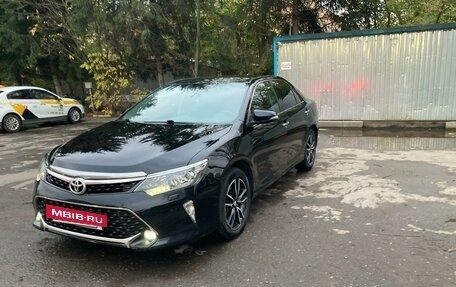 Toyota Camry, 2017 год, 2 400 000 рублей, 36 фотография