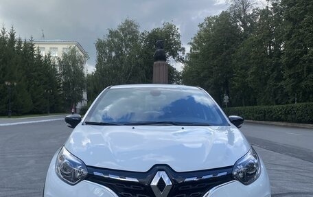 Renault Kaptur I рестайлинг, 2020 год, 1 890 000 рублей, 8 фотография