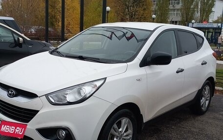 Hyundai ix35 I рестайлинг, 2012 год, 1 380 000 рублей, 2 фотография