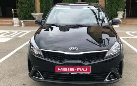 KIA Rio IV, 2020 год, 2 200 000 рублей, 1 фотография