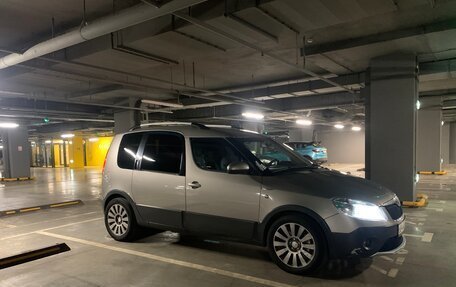 Skoda Roomster, 2011 год, 900 000 рублей, 3 фотография