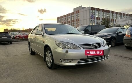 Toyota Camry V40, 2004 год, 1 500 000 рублей, 3 фотография