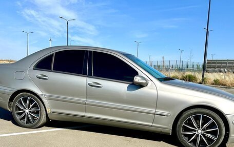 Mercedes-Benz C-Класс, 2003 год, 650 000 рублей, 3 фотография