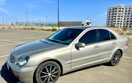 Mercedes-Benz C-Класс, 2003 год, 650 000 рублей, 13 фотография