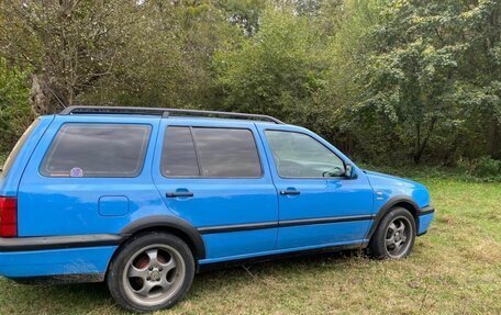 Volkswagen Golf III, 1997 год, 400 000 рублей, 1 фотография