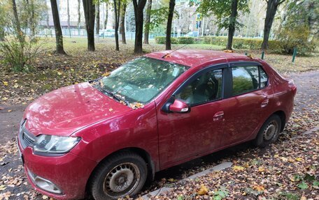 Renault Logan II, 2014 год, 800 000 рублей, 2 фотография