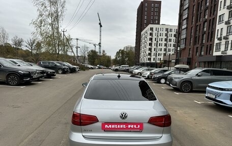 Volkswagen Jetta VI, 2017 год, 2 000 000 рублей, 4 фотография