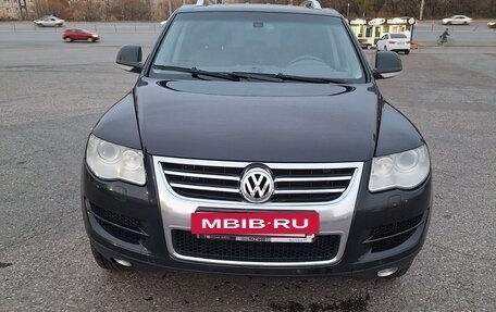 Volkswagen Touareg III, 2009 год, 1 500 000 рублей, 10 фотография