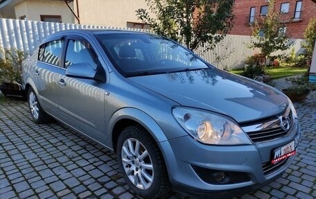 Opel Astra H, 2011 год, 750 000 рублей, 1 фотография