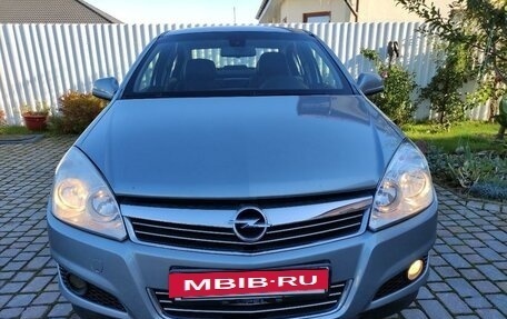 Opel Astra H, 2011 год, 750 000 рублей, 2 фотография