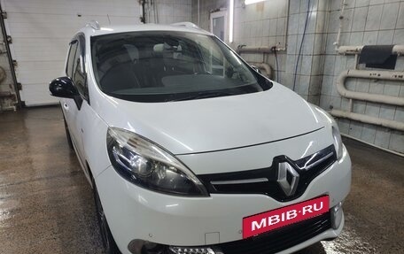 Renault Scenic III, 2015 год, 1 300 000 рублей, 10 фотография