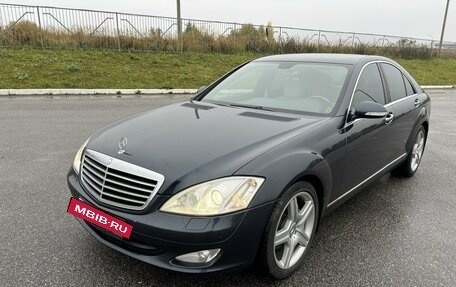 Mercedes-Benz S-Класс, 2005 год, 1 150 000 рублей, 2 фотография