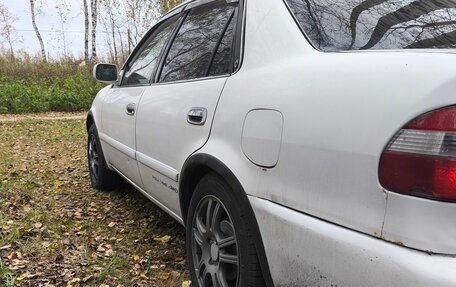 Toyota Corolla, 2000 год, 390 000 рублей, 3 фотография