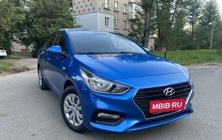 Hyundai Solaris II рестайлинг, 2017 год, 1 398 000 рублей, 1 фотография