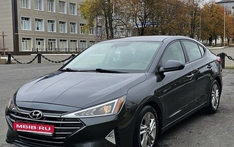 Hyundai Elantra VI рестайлинг, 2019 год, 1 800 000 рублей, 2 фотография