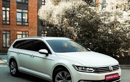 Volkswagen Passat B8 рестайлинг, 2019 год, 2 390 000 рублей, 1 фотография