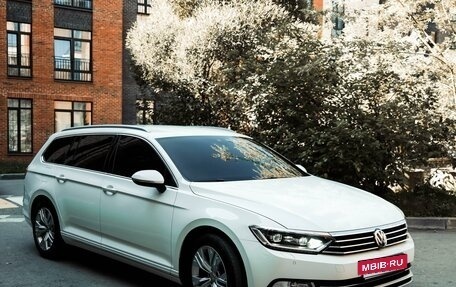 Volkswagen Passat B8 рестайлинг, 2019 год, 2 390 000 рублей, 5 фотография