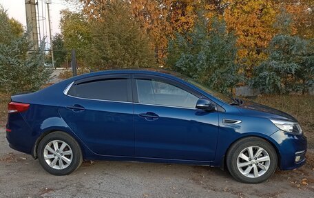 KIA Rio III рестайлинг, 2015 год, 925 000 рублей, 1 фотография