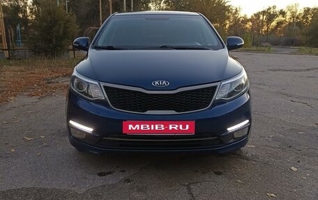 KIA Rio III рестайлинг, 2015 год, 925 000 рублей, 5 фотография