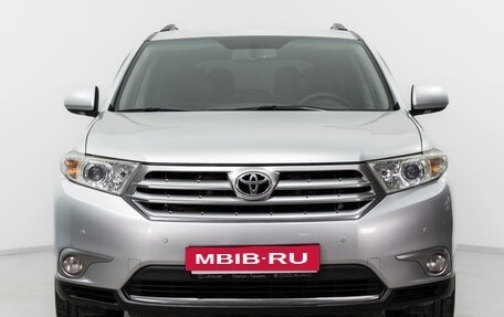 Toyota Highlander III, 2011 год, 2 249 000 рублей, 2 фотография