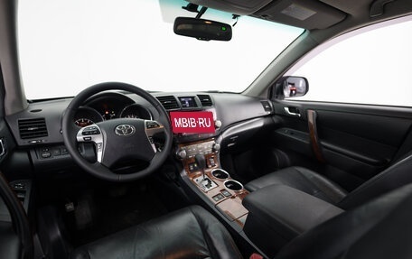 Toyota Highlander III, 2011 год, 2 249 000 рублей, 36 фотография