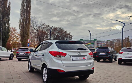 Hyundai ix35 I рестайлинг, 2012 год, 1 499 000 рублей, 4 фотография