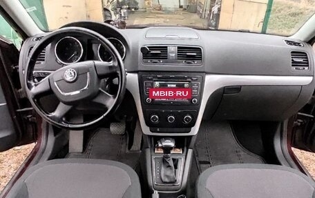 Skoda Yeti I рестайлинг, 2012 год, 947 000 рублей, 11 фотография