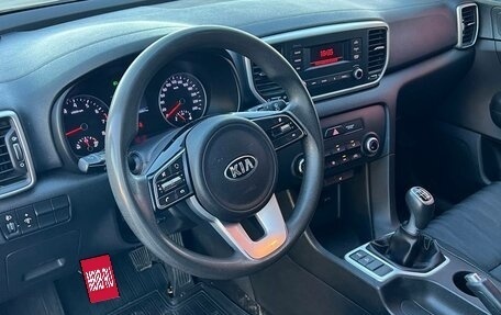 KIA Sportage IV рестайлинг, 2018 год, 2 260 000 рублей, 22 фотография