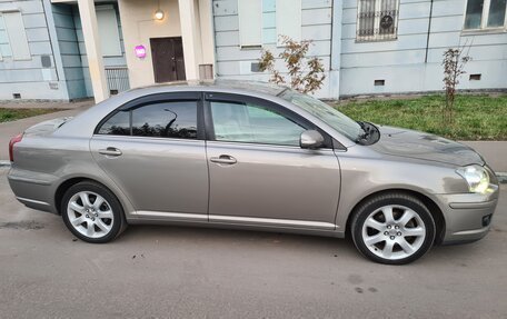 Toyota Avensis III рестайлинг, 2006 год, 1 100 000 рублей, 3 фотография