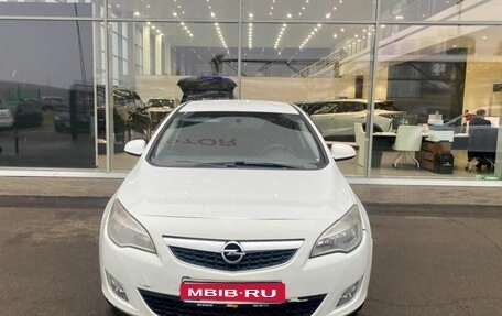 Opel Astra J, 2011 год, 749 000 рублей, 1 фотография