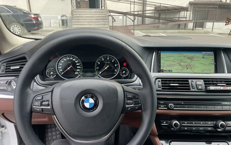 BMW 5 серия, 2016 год, 2 800 000 рублей, 15 фотография