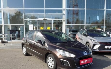 Peugeot 308 II, 2011 год, 570 000 рублей, 3 фотография