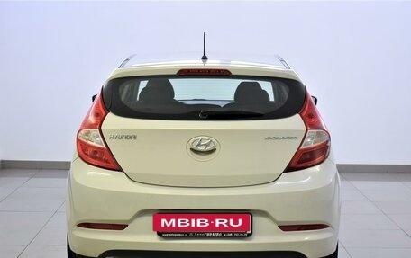 Hyundai Solaris II рестайлинг, 2014 год, 880 000 рублей, 4 фотография