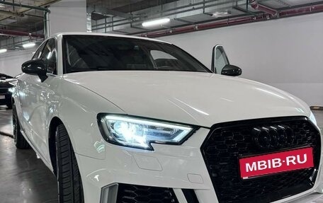 Audi A3, 2018 год, 1 834 000 рублей, 1 фотография