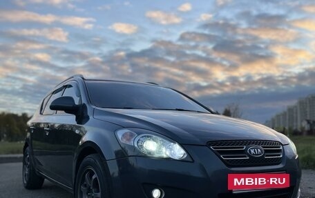 KIA cee'd I рестайлинг, 2009 год, 830 000 рублей, 2 фотография