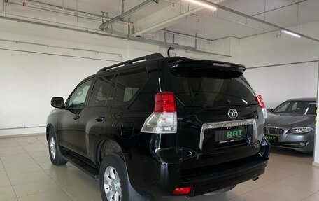 Toyota Land Cruiser Prado 150 рестайлинг 2, 2013 год, 2 800 000 рублей, 6 фотография