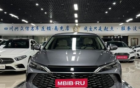 BYD Qin, 2024 год, 2 500 000 рублей, 2 фотография