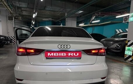 Audi A3, 2018 год, 1 834 000 рублей, 2 фотография