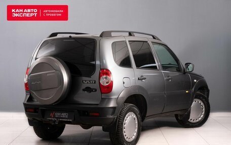 Chevrolet Niva I рестайлинг, 2016 год, 760 000 рублей, 3 фотография