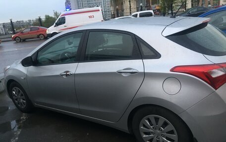 Hyundai i30 II рестайлинг, 2015 год, 1 420 000 рублей, 4 фотография