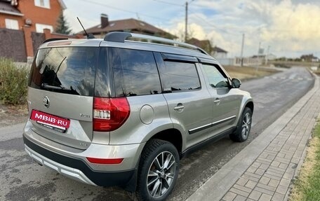 Skoda Yeti I рестайлинг, 2018 год, 2 000 000 рублей, 14 фотография