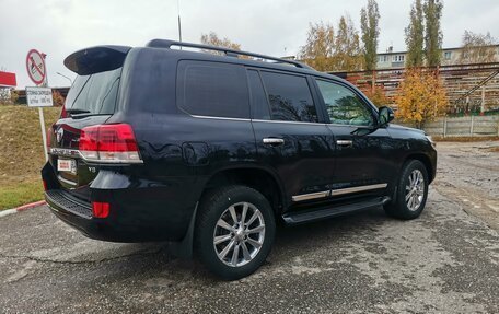 Toyota Land Cruiser 200, 2015 год, 5 750 000 рублей, 5 фотография