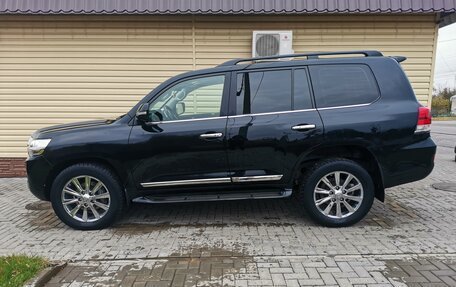 Toyota Land Cruiser 200, 2015 год, 5 750 000 рублей, 8 фотография