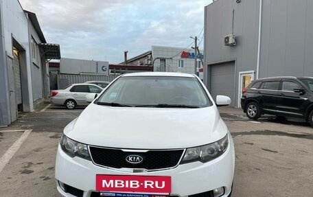 KIA Cerato III, 2010 год, 942 000 рублей, 4 фотография