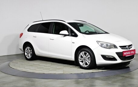 Opel Astra J, 2014 год, 1 097 000 рублей, 3 фотография