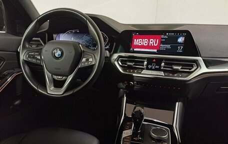 BMW 3 серия, 2021 год, 3 949 000 рублей, 21 фотография