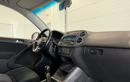 Volkswagen Tiguan I, 2011 год, 1 230 000 рублей, 16 фотография