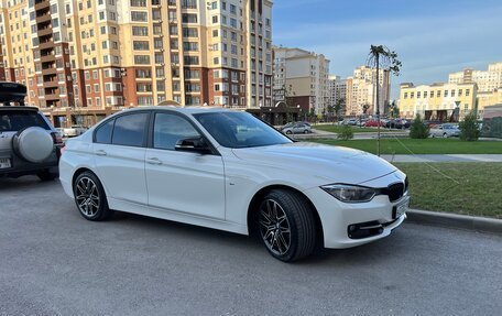 BMW 3 серия, 2012 год, 2 270 000 рублей, 2 фотография